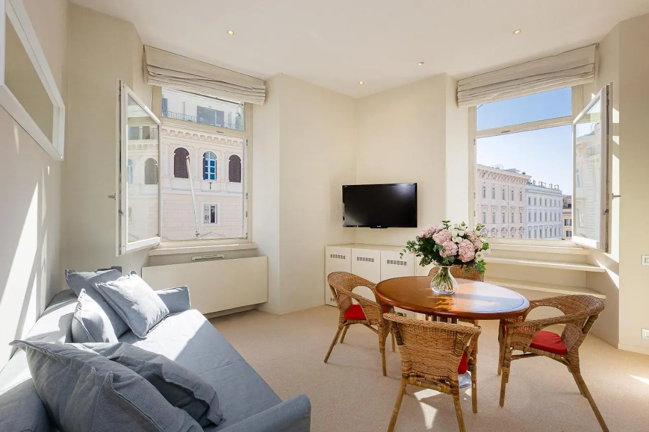 Amazing Via Nazionale 1 Apartment Rome