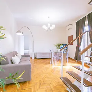 Appartamento Penthouse In The Heart Of The Center, Roma